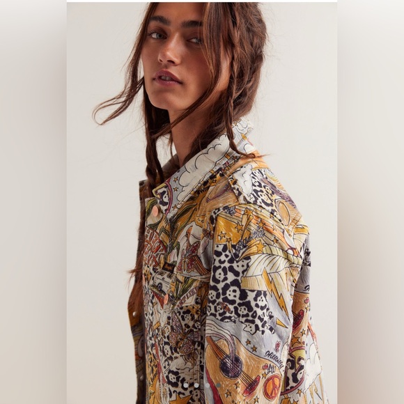 🆕👖🧥Wrangler x Lainey Wilson🧥👖Life Of Lainey Trucker Jacket - Picture 4 of 4